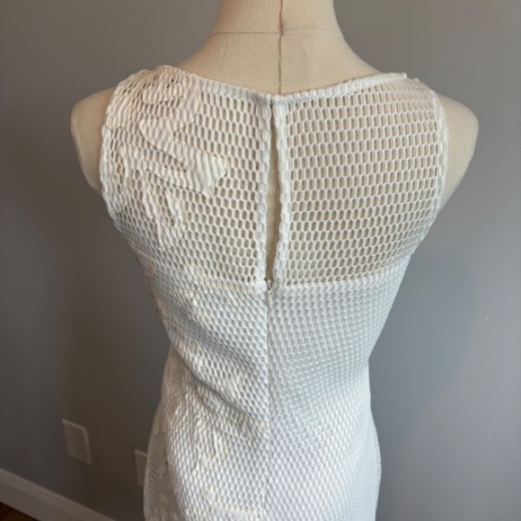 Julia Jordan, Women's White, Mesh, Floral, Sleeveless Shift dress, SZ 8 - Picture 6 of 11